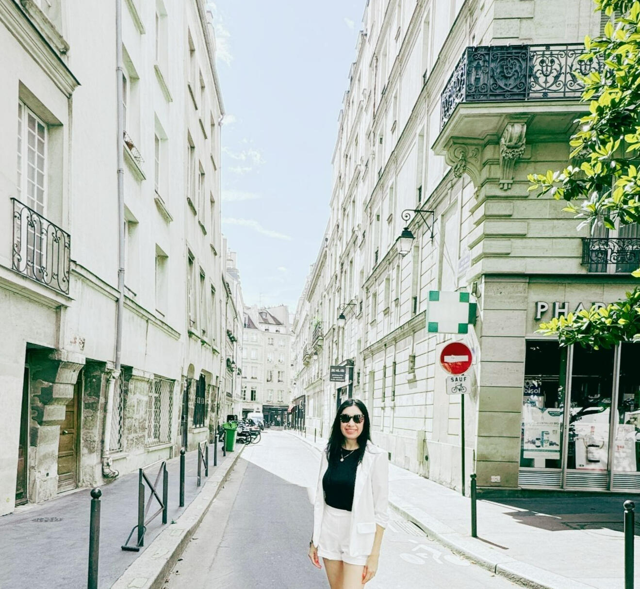Paris Pharmacy